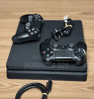 Playstation 4 Slim