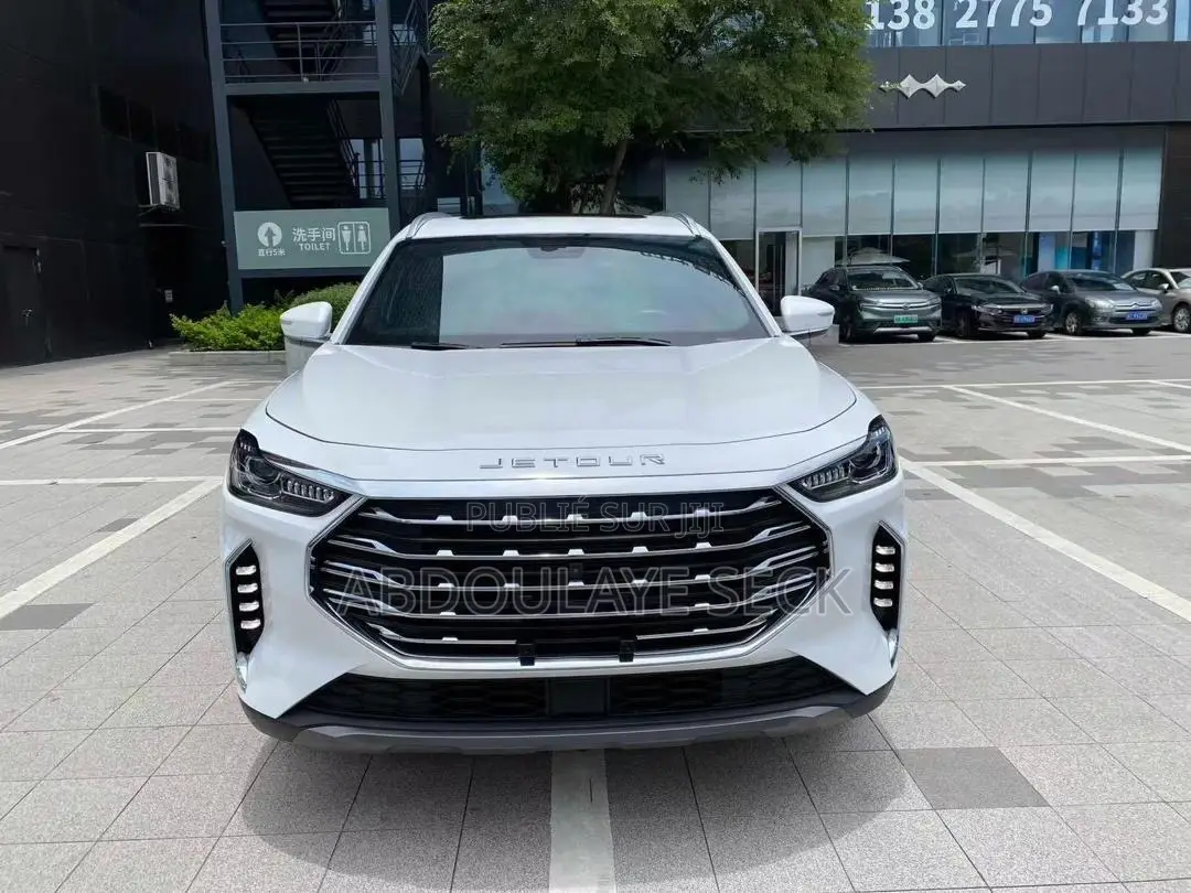 Jetour X70 Plus 2022 Blanc
