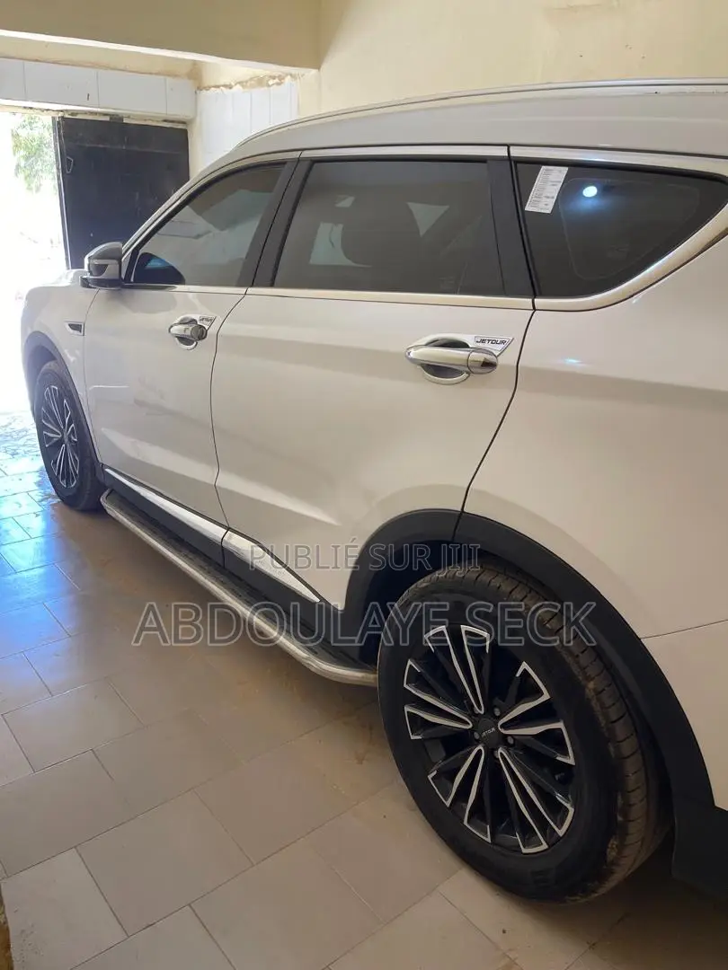 Jetour X70 Plus 2022 Blanc
