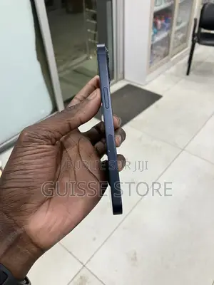 Apple iPhone 13 128 GB Noir