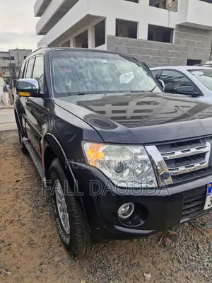Mitsubishi Pajero 2015 Noir