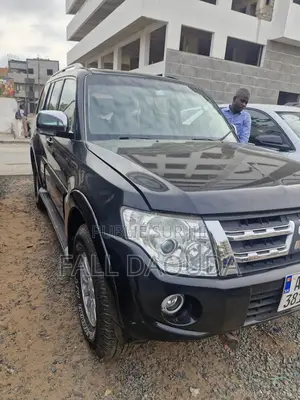 Mitsubishi Pajero 2015 Noir