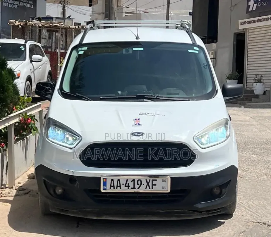 Ford Transit 2018 Blanc