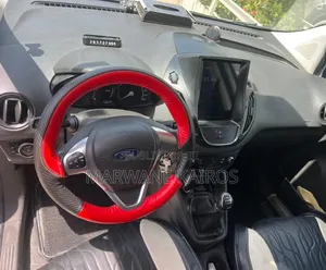 Ford Transit 2018 Blanc