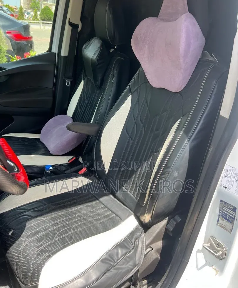 Ford Transit 2018 Blanc