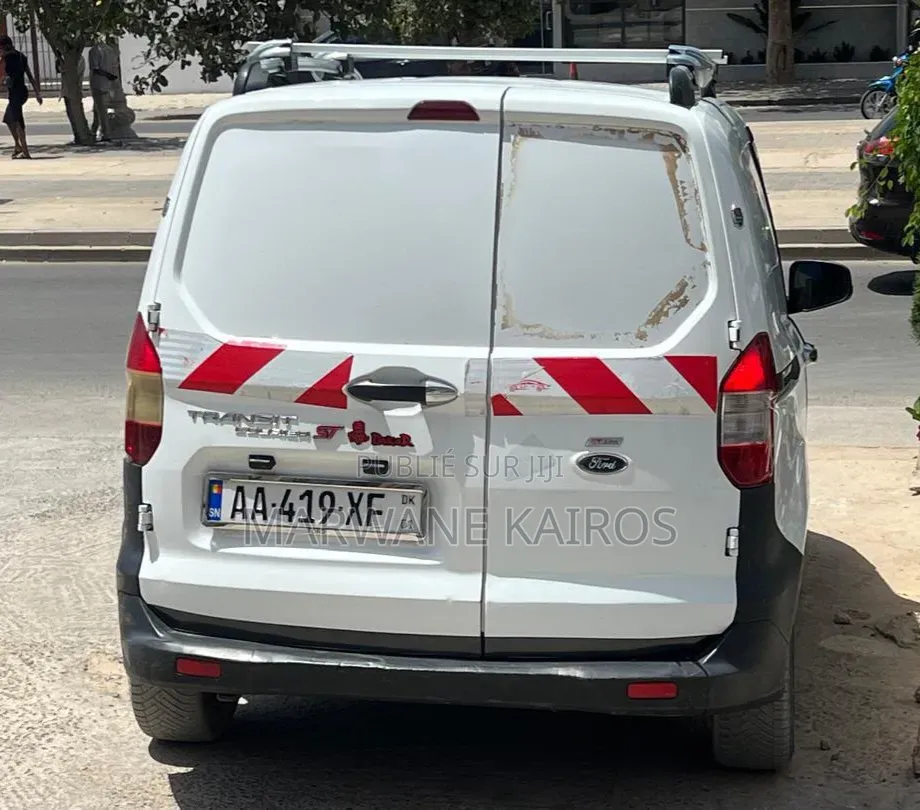 Ford Transit 2018 Blanc