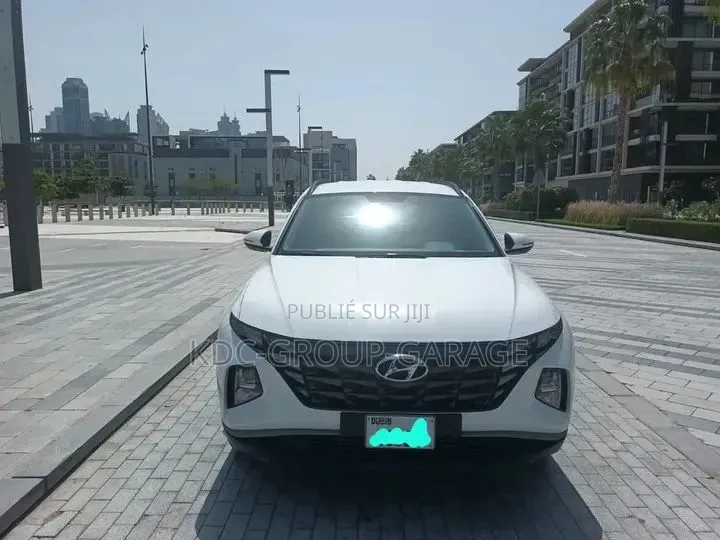 Hyundai Tucson SE 2023 Blanc cassé