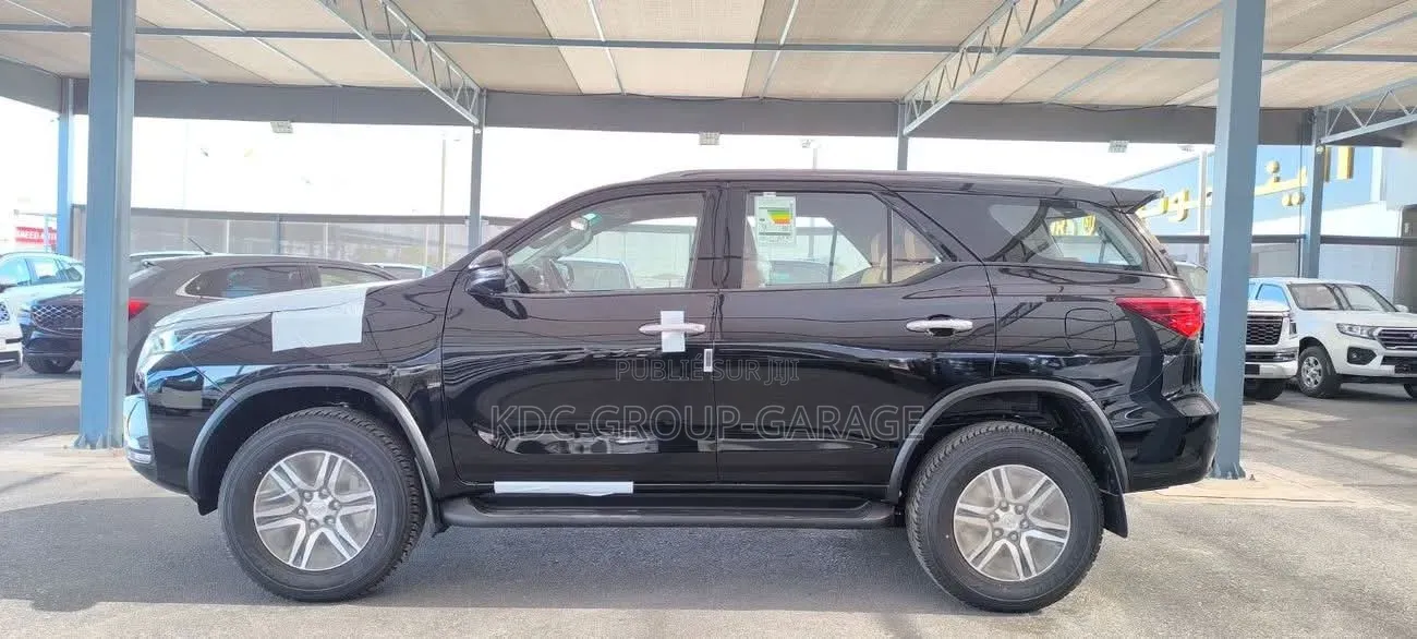 Nouveau Toyota Fortuner 2025 Autre