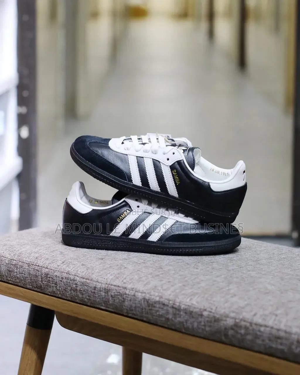 Adidas Samba Noir-Blanc Disponible