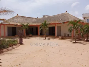 Meublé 2chbre Villa dans Sindia à Vendre