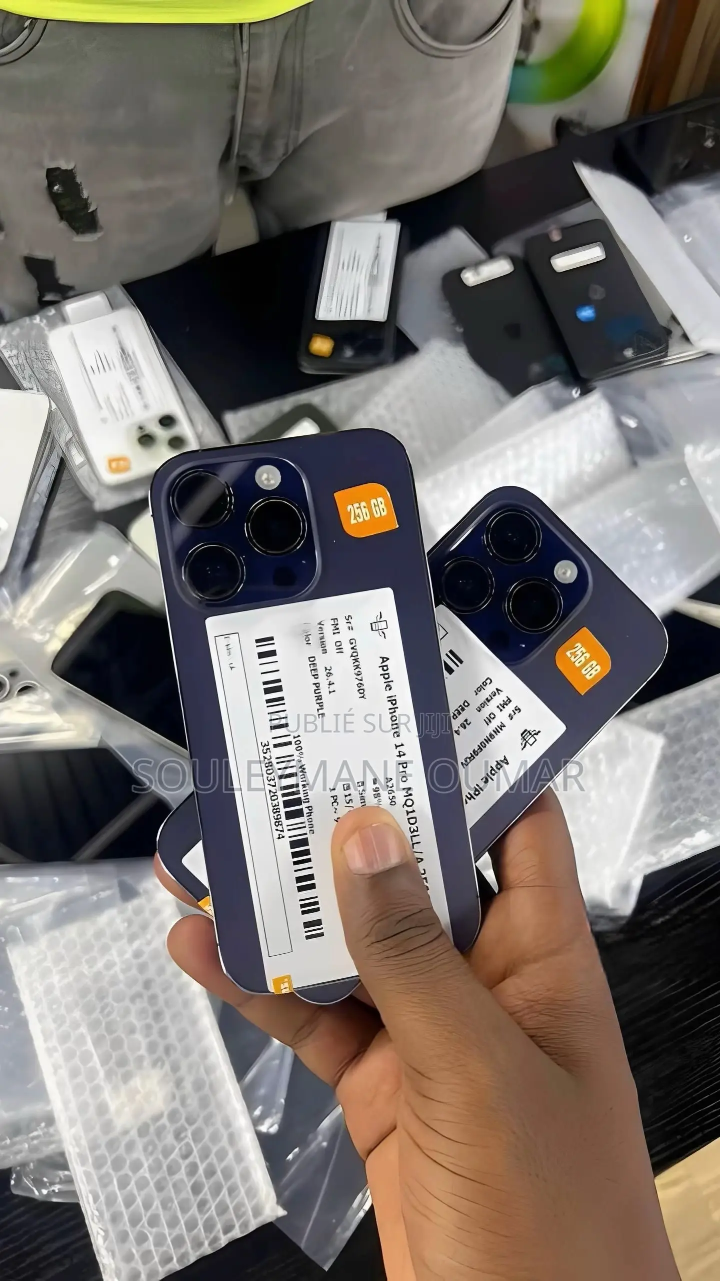 Nouveau Apple iPhone 15 Pro 256 GB Noir