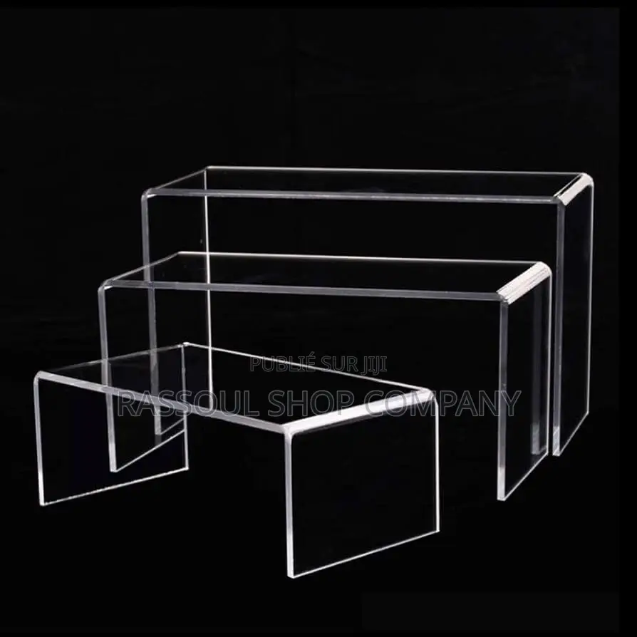 Presentoir Acrylique 3 Pièces Prix:10000f Contact Whatsapp