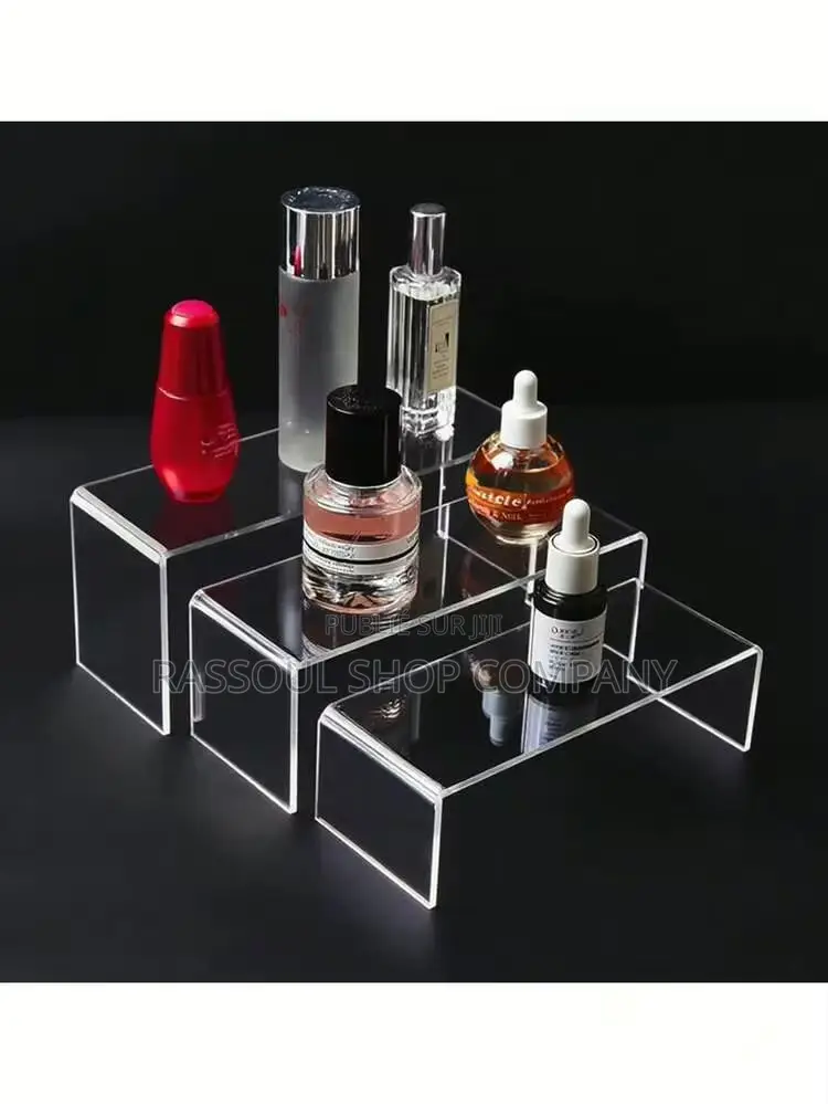 Presentoir Acrylique 3 Pièces Prix:10000f Contact Whatsapp