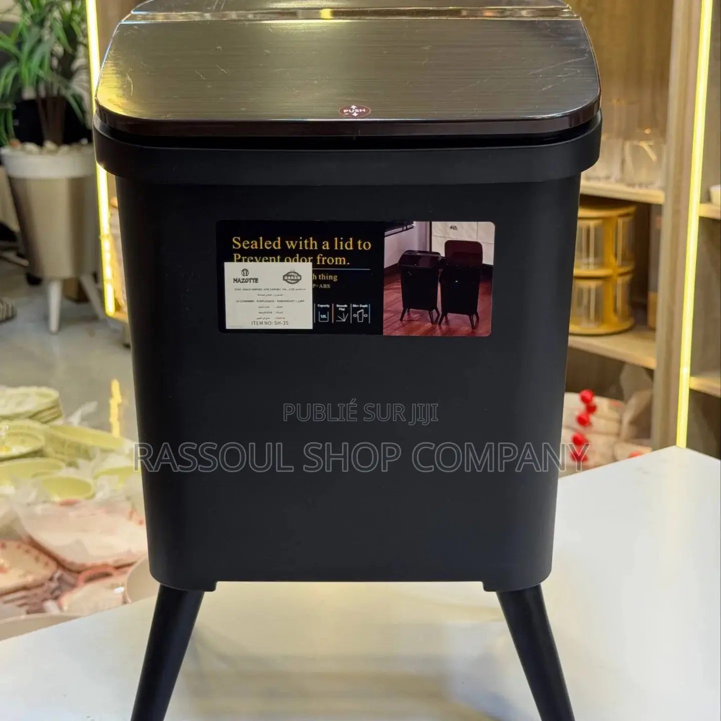 Poubelle Prix:5000f Contact Whatsapp