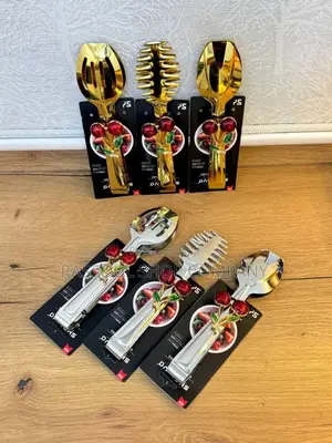 Pince 3 Pièces Lourd Prix:5000f Contact Whatsapp