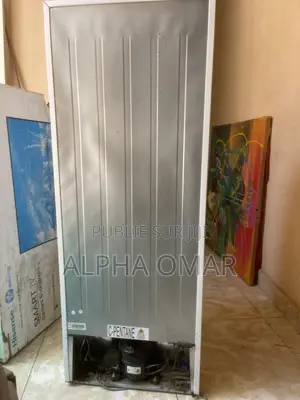 Réfrigérateur + Fontaine À Eau en Bon État