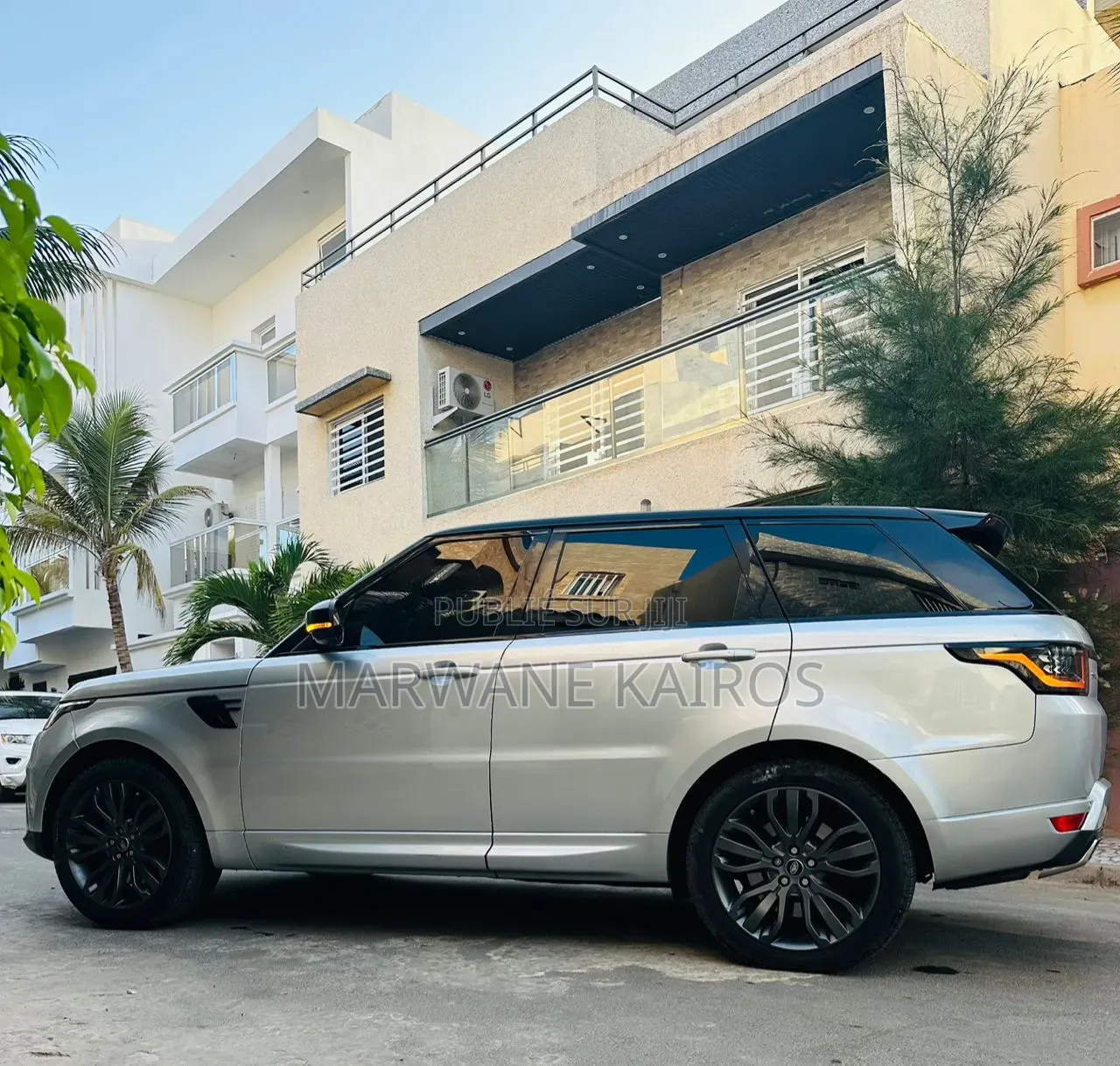 Land Rover Range Rover 2017 Beige