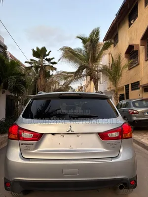 Mitsubishi RVR 2017 Gris