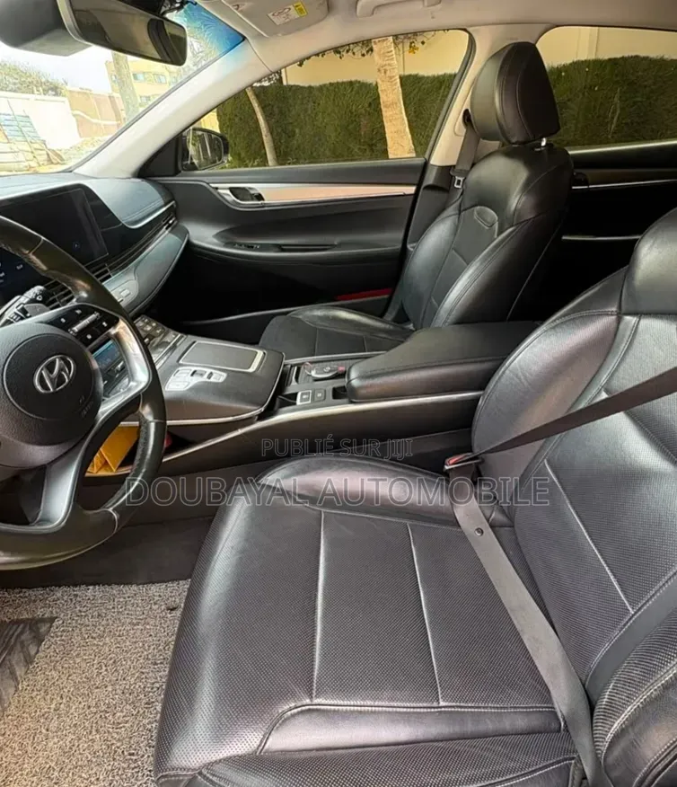 Hyundai Grandeur 2020 Noir Mat