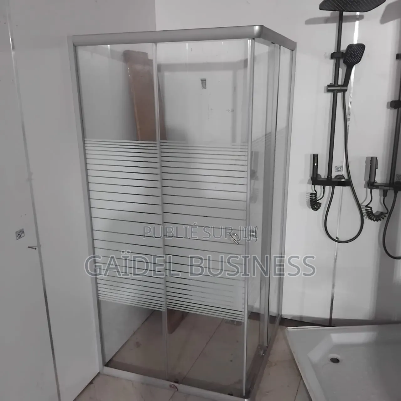 Cabine De Douche Moderne (90 X 90 Cm) – Style Confort