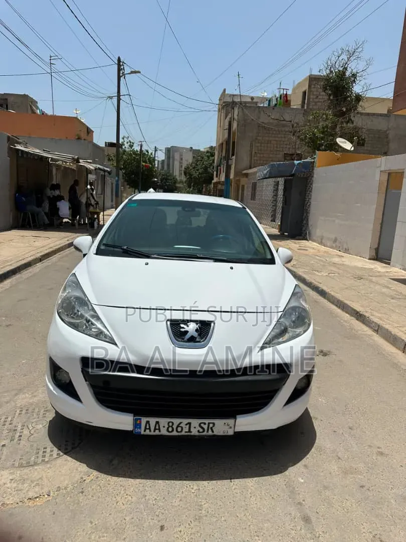 Peugeot 207 2011 Blanc