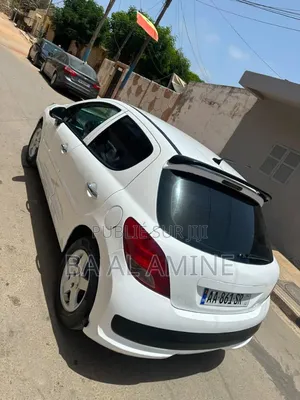 Peugeot 207 2011 Blanc