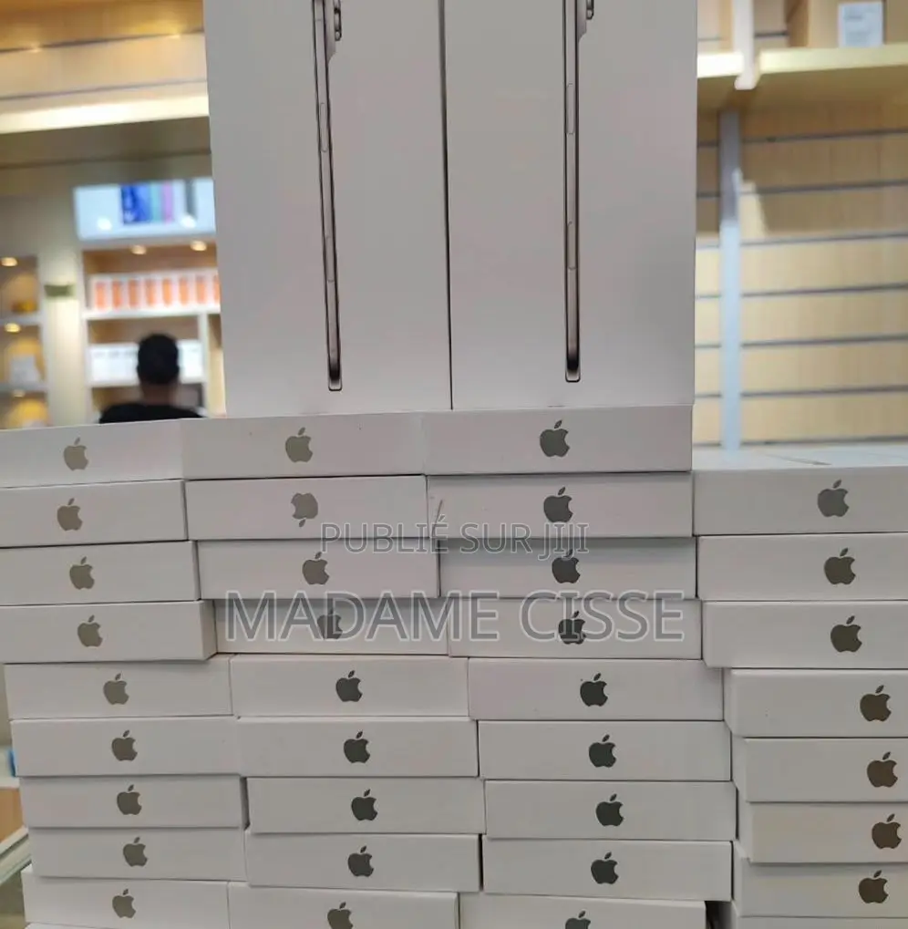 Nouveau Apple iPhone 17 256 GB Noir