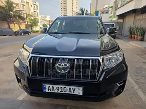 Toyota Land Cruiser Prado 2020 Noir