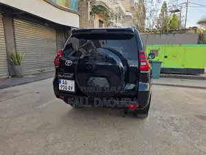 Toyota Land Cruiser Prado 2020 Noir