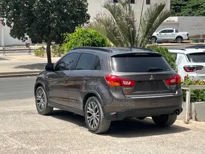 Mitsubishi Outlander 2018 Marron