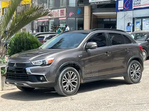 Mitsubishi Outlander 2018 Marron