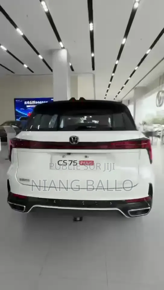 Nouveau Changan UNI-Z 2026 Blanc
