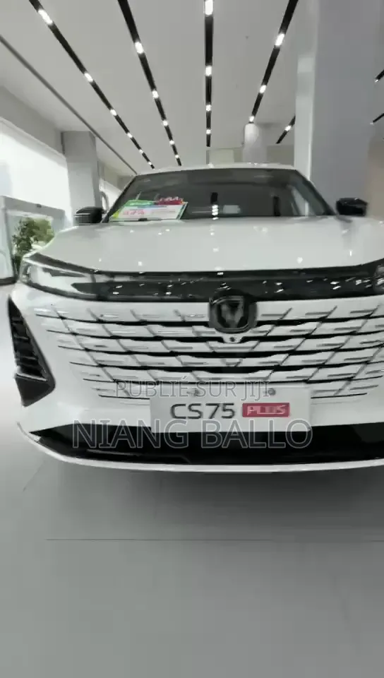 Nouveau Changan UNI-Z 2026 Blanc