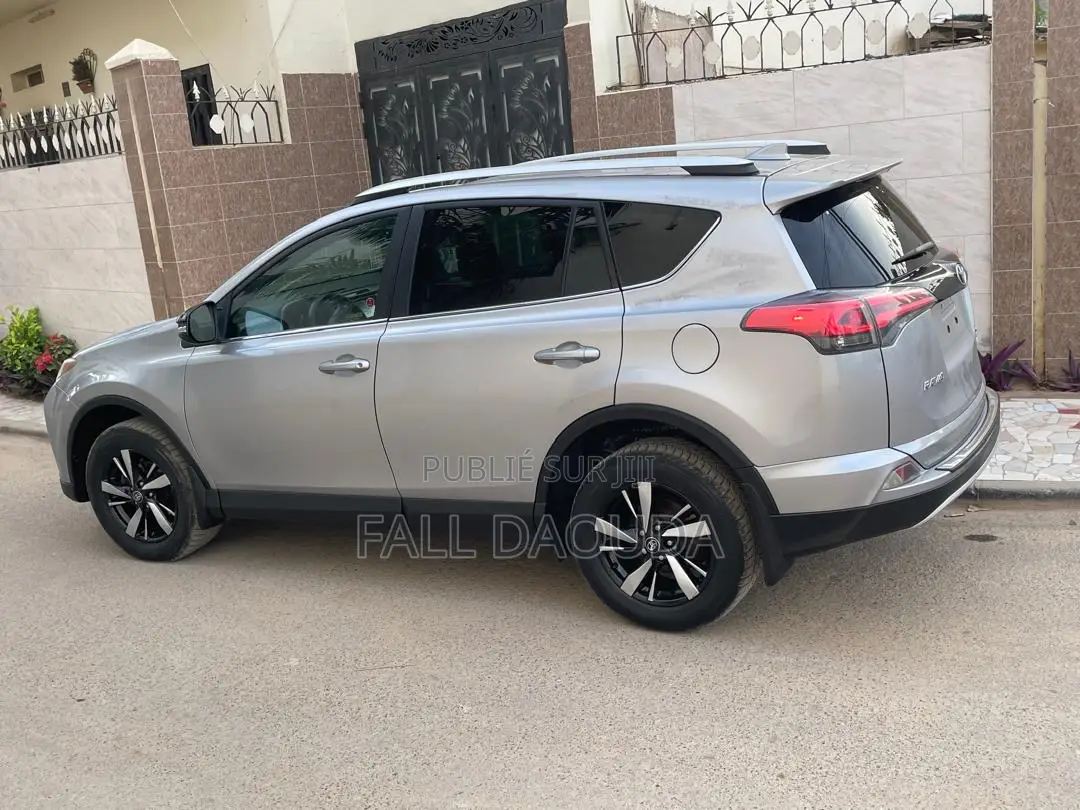 Toyota RAV4 2016 Gris