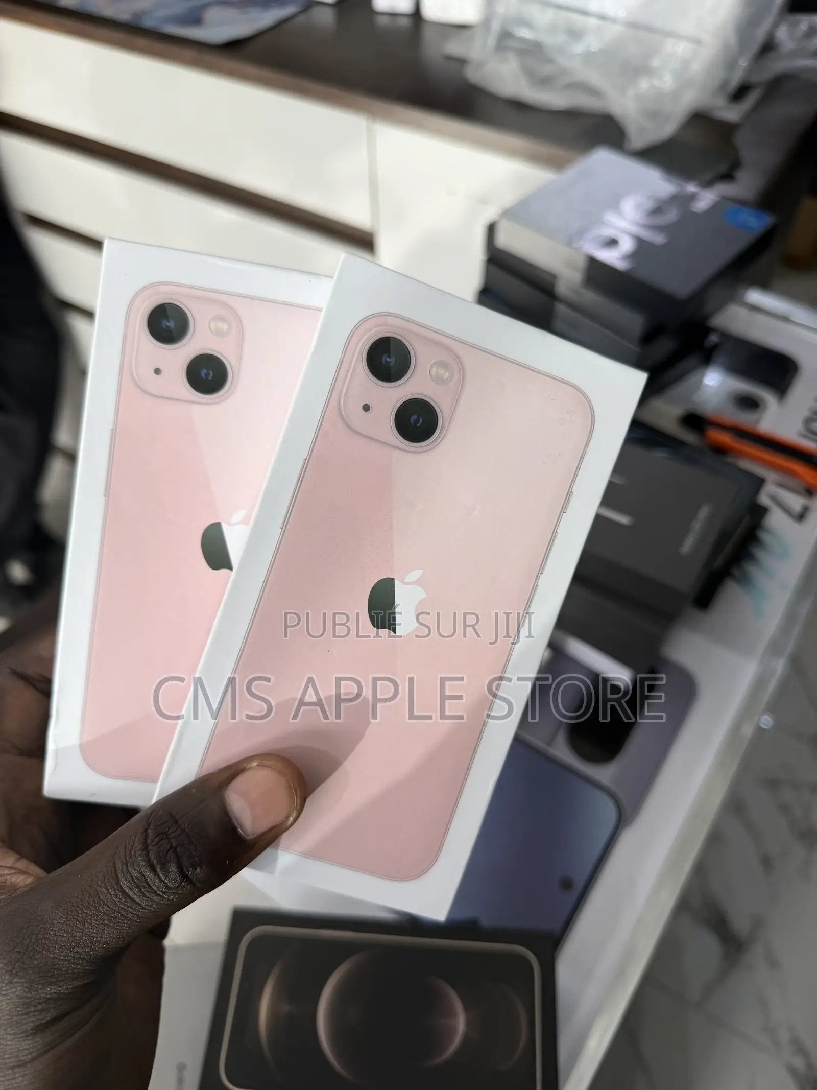 Nouveau Apple iPhone 13 128 GB Autre