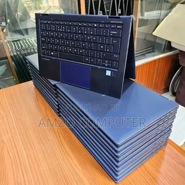Ordinateur portable HP Dragonfly G1 16GB Intel Core i7 SSD 256GB