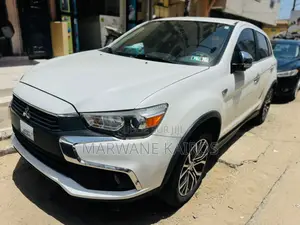 Mitsubishi Outlander 2019 Blanc
