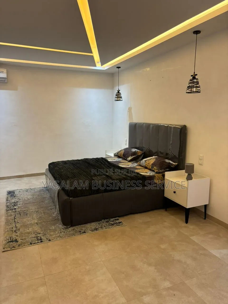 Meublé 7chbre Maison dans Yasalam Business, Dakar Plateau à Vendre