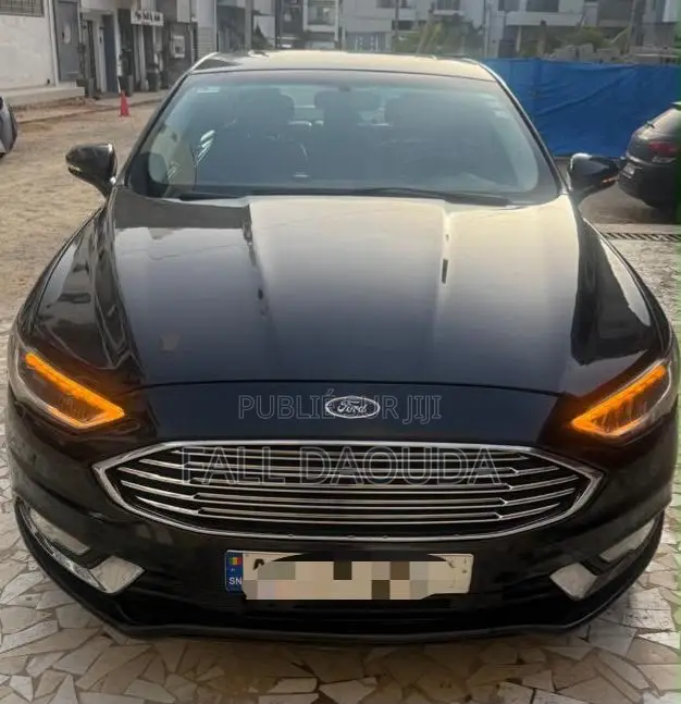 Ford Fusion 2018 Noir