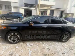 Ford Fusion 2018 Noir