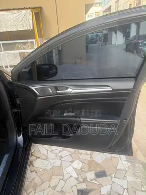 Ford Fusion 2018 Noir