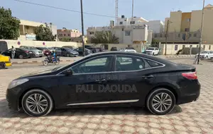 Hyundai Grandeur 2015 Noir