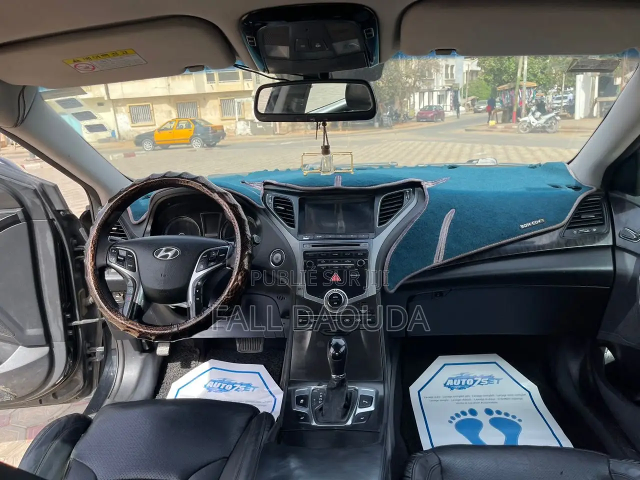 Hyundai Grandeur 2015 Noir