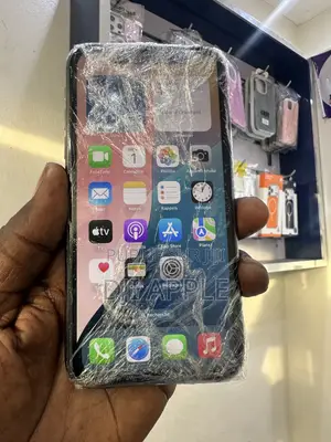 Nouveau Apple iPhone XR 64 GB Noir