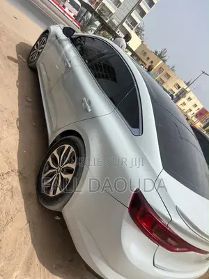 Renault Samsung SM6 2016 Blanc