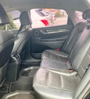 Hyundai Grandeur 2017 Noir Mat