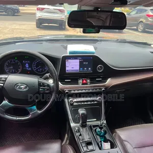 Hyundai Grandeur 2018 Gris