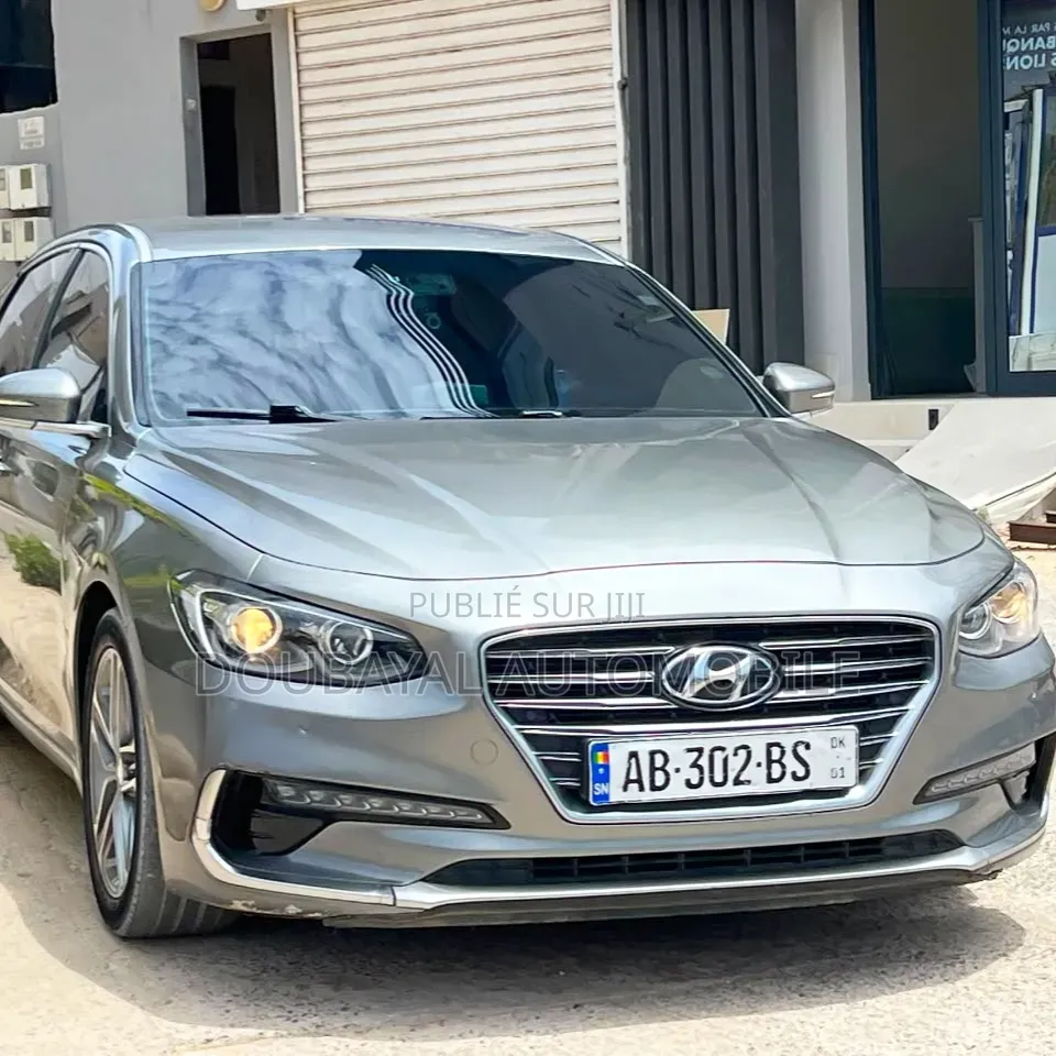 Hyundai Grandeur 2018 Gris