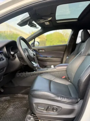 Toyota C-HR 2021 Blanc