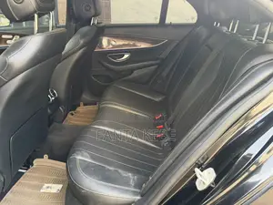 Mercedes-Benz E300 2017 Noir